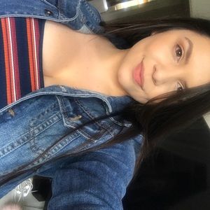 Meet your Posher, Paris